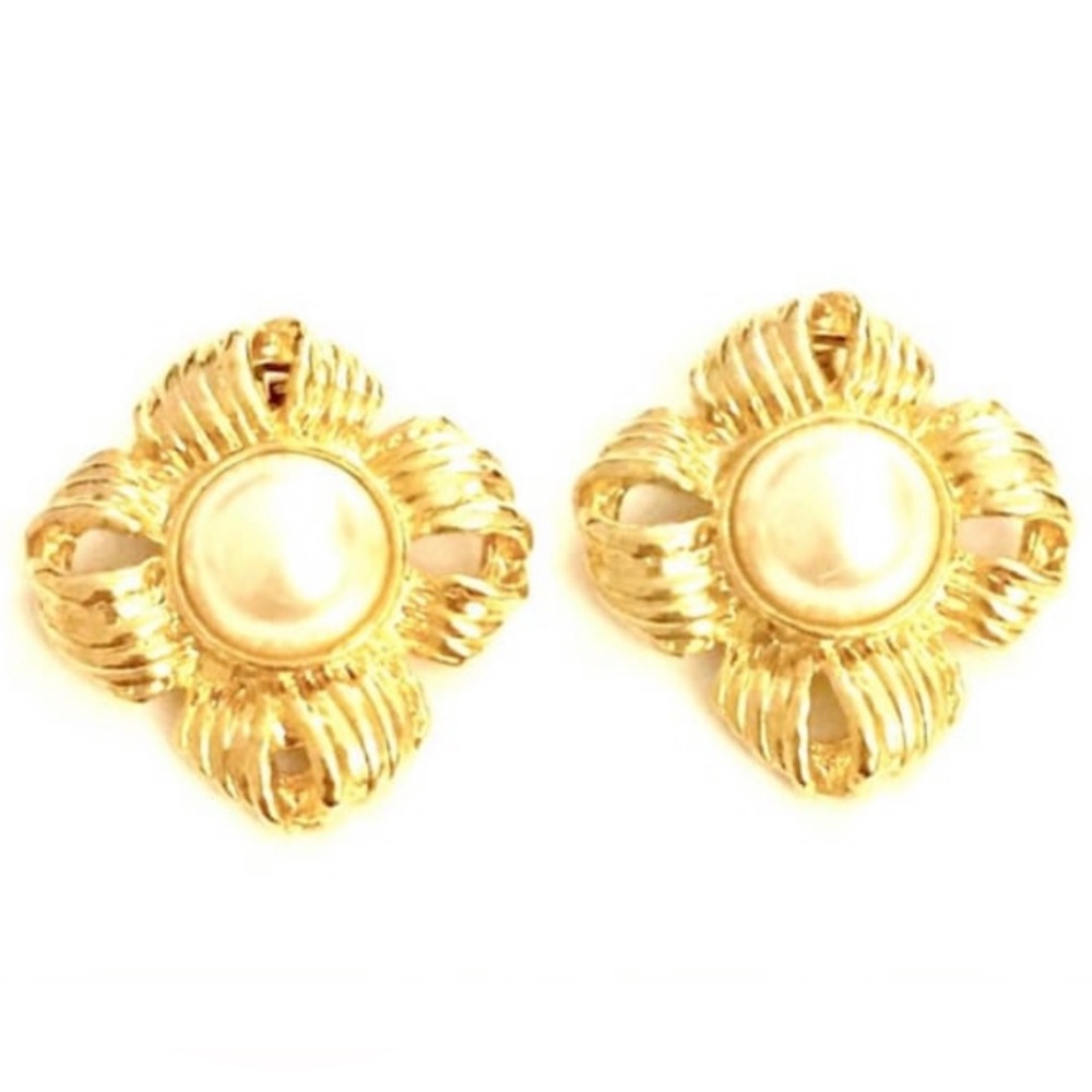 1950’s Mid Century Vintage Gold and Pearl Dressy Shoe Clips, Excellent Condition